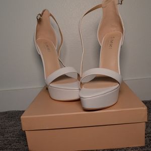 NEW Platform Simmi high heels